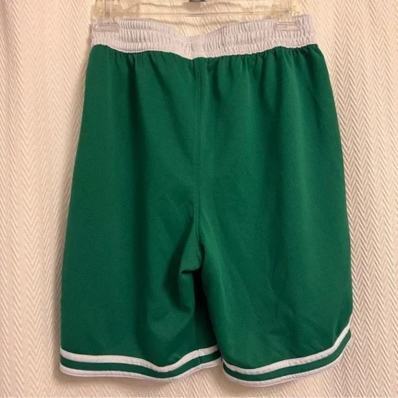 Nike NBA Authentic Boston Celtics Green and White basketball Sports Shorts 30 - Picture 4 of 9